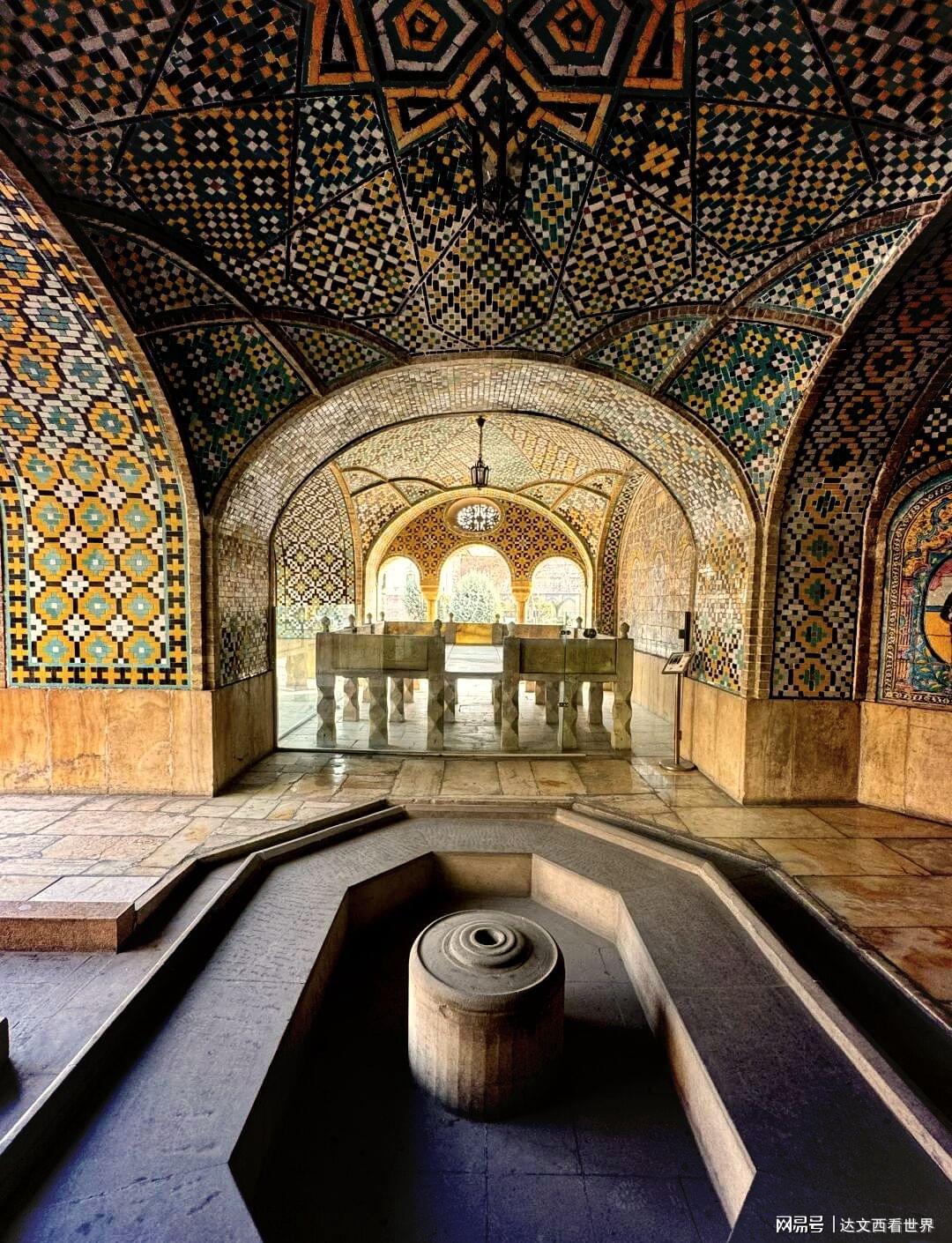 伊朗世界遗产玫瑰宫碎了，我们再也看不到它的璀璨！