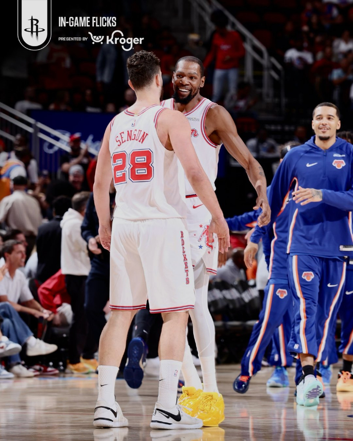 登录入口-乌度卡谈杜兰特申京配合优势，强调应对包夹能力提升|凯文·杜兰特|持球|艾米-乌度卡|nba|对手_新浪新闻